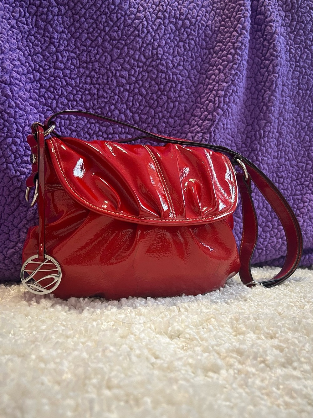 Red Women's Crossbody Shoulder Bag - Stylish Everyday Carry